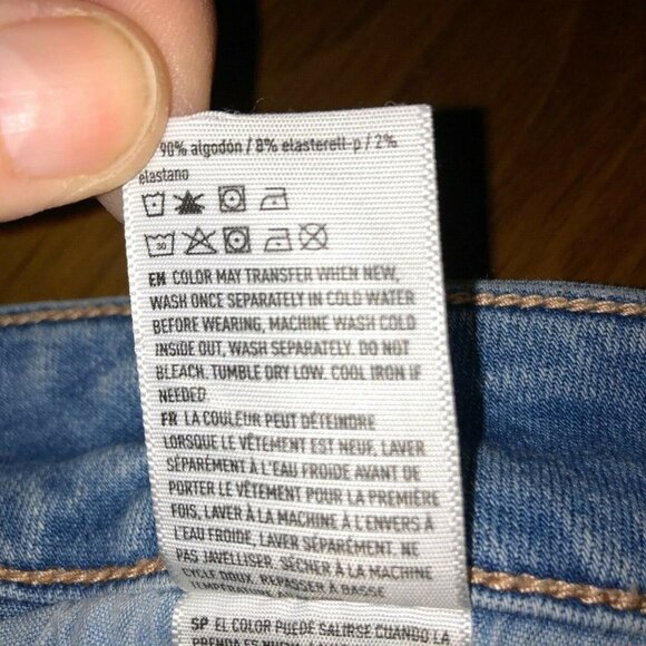 American Eagle Womens Size 6 Regular Light Wash Distressed Jegging Skinny Jeans - Picture 12 of 12